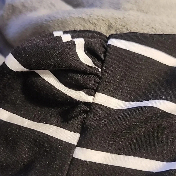 Olivia Blu black/white Striped top - Picture 9 of 9